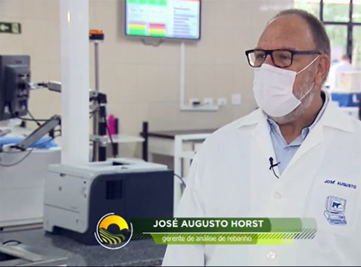 Assista o vídeo Caminhos do Campo-Laboratório em Curitiba é pioneiro na análise de qualidade do leite